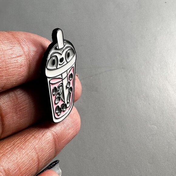 Raccoon Boba Tea Lapel Pin Pearl Tea Bubble Tea Pin Brooch Accessories Jewelry - Picture 6 of 8